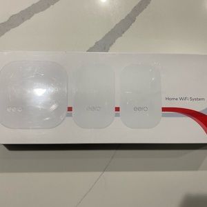 eero M010301 Mesh Home Wi-Fi System (1 Eero / 2 Beacons)